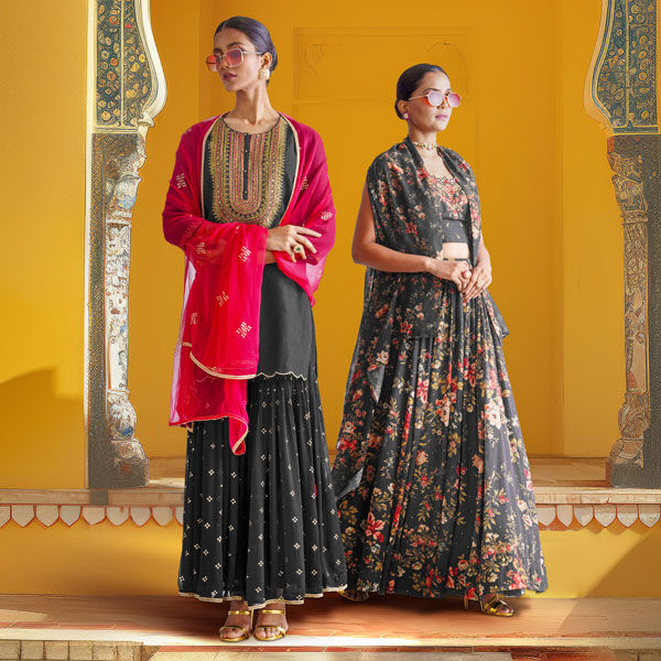 Women outfits for Navratri Women outfits for Navratri