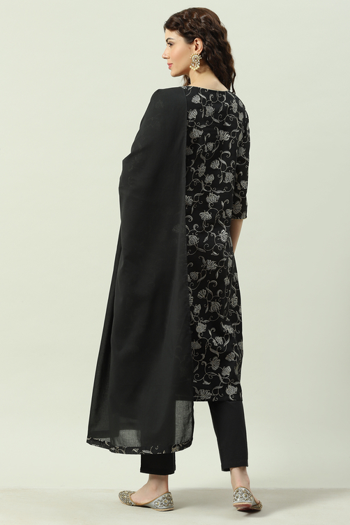 Black Printed Straight Kurta Regular Pants Suit Set image number 4