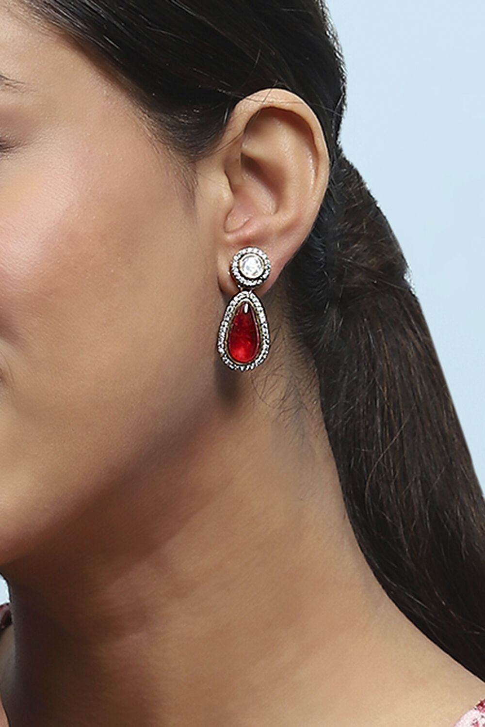 Red Brass Necklace Set image number 3