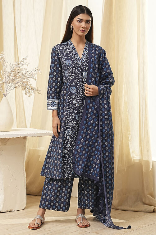 Indigo Pure Cotton Straight Suit Set image number 6