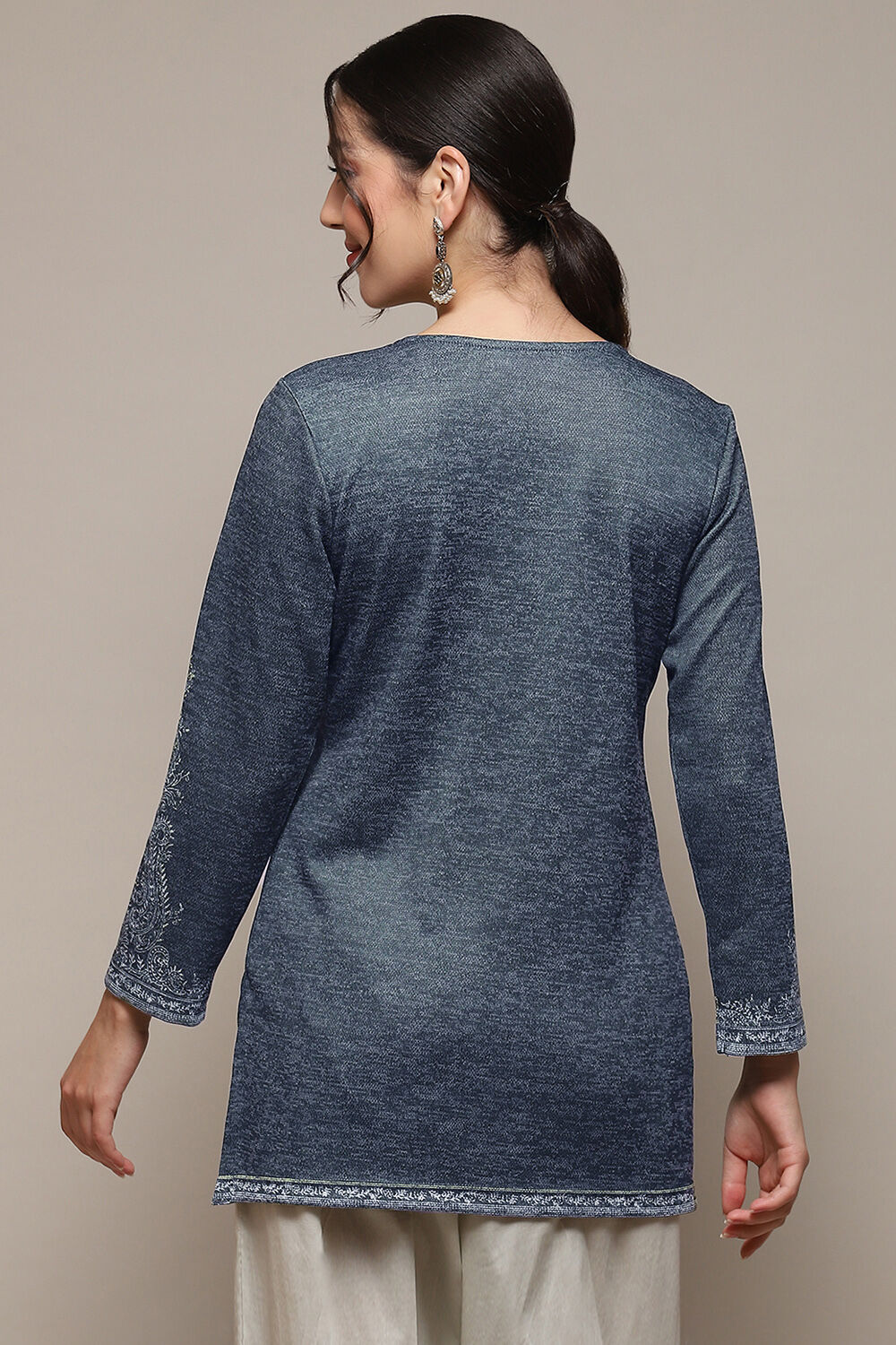 Green Cotton Blend Printed Straight Kurti image number 5