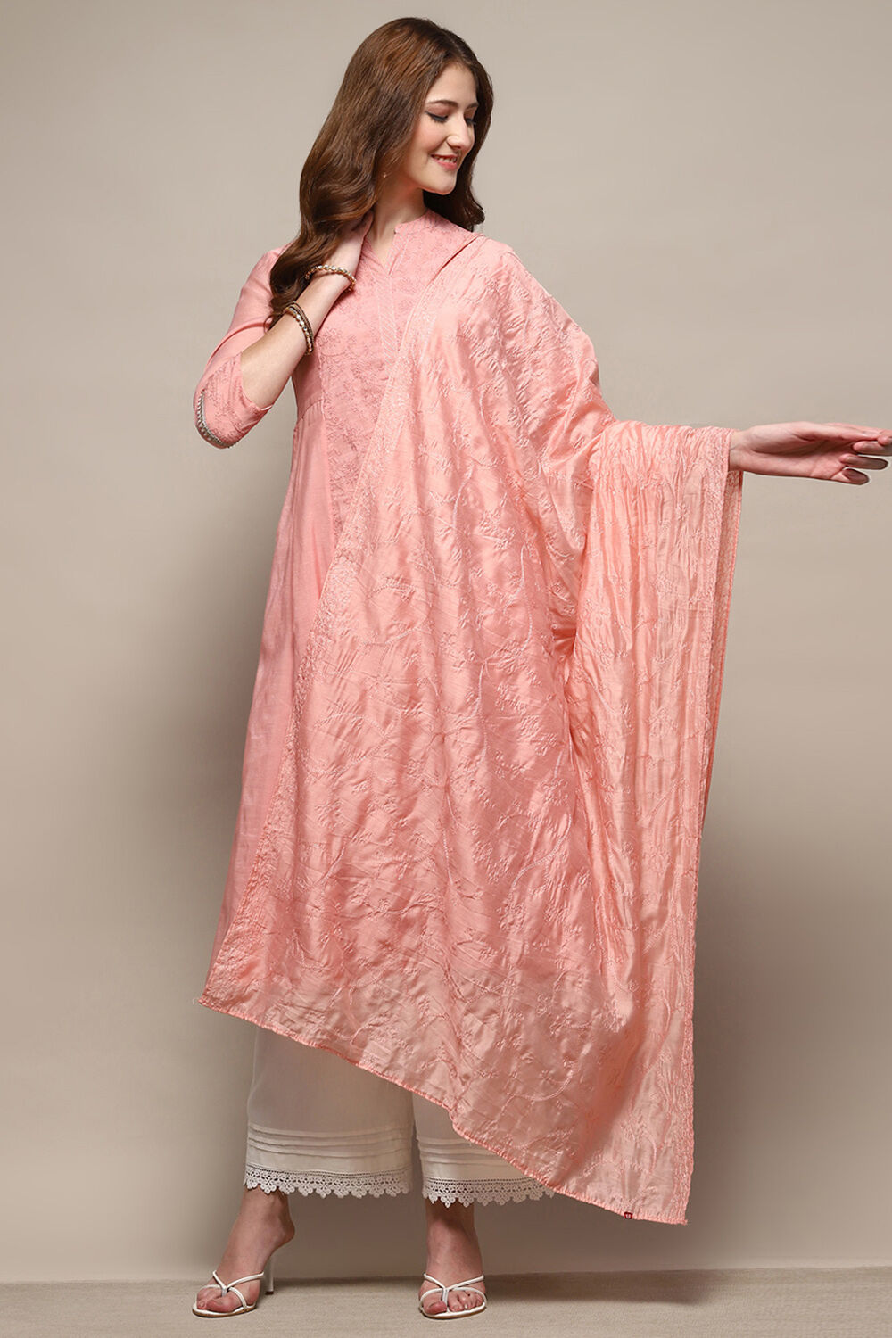 Pink Threadwork All-Over Dupatta  image number 4