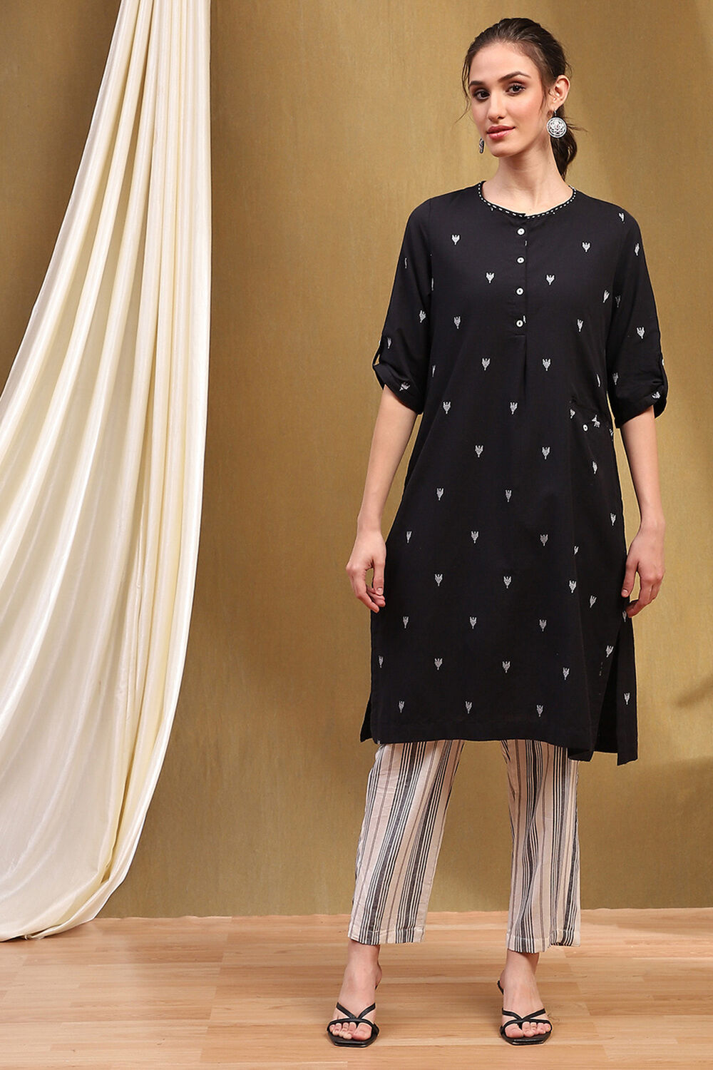 Orange Cotton Printed Straight Suit Set image number 6