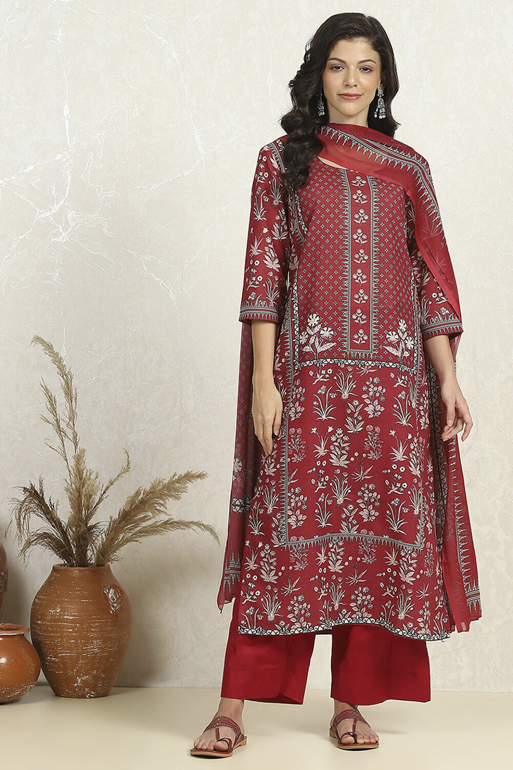 Maroon Cotton Digital Print Unstitched Suit Set image number 7