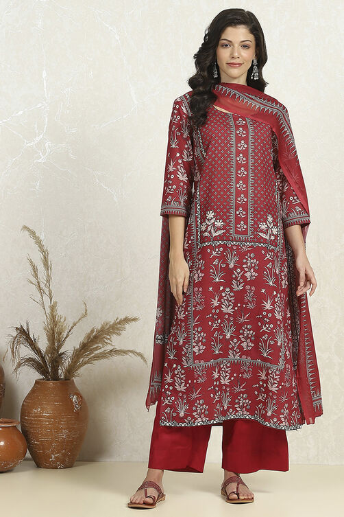 Green-Maroon Cotton Unstitched Suit Set image number 7
