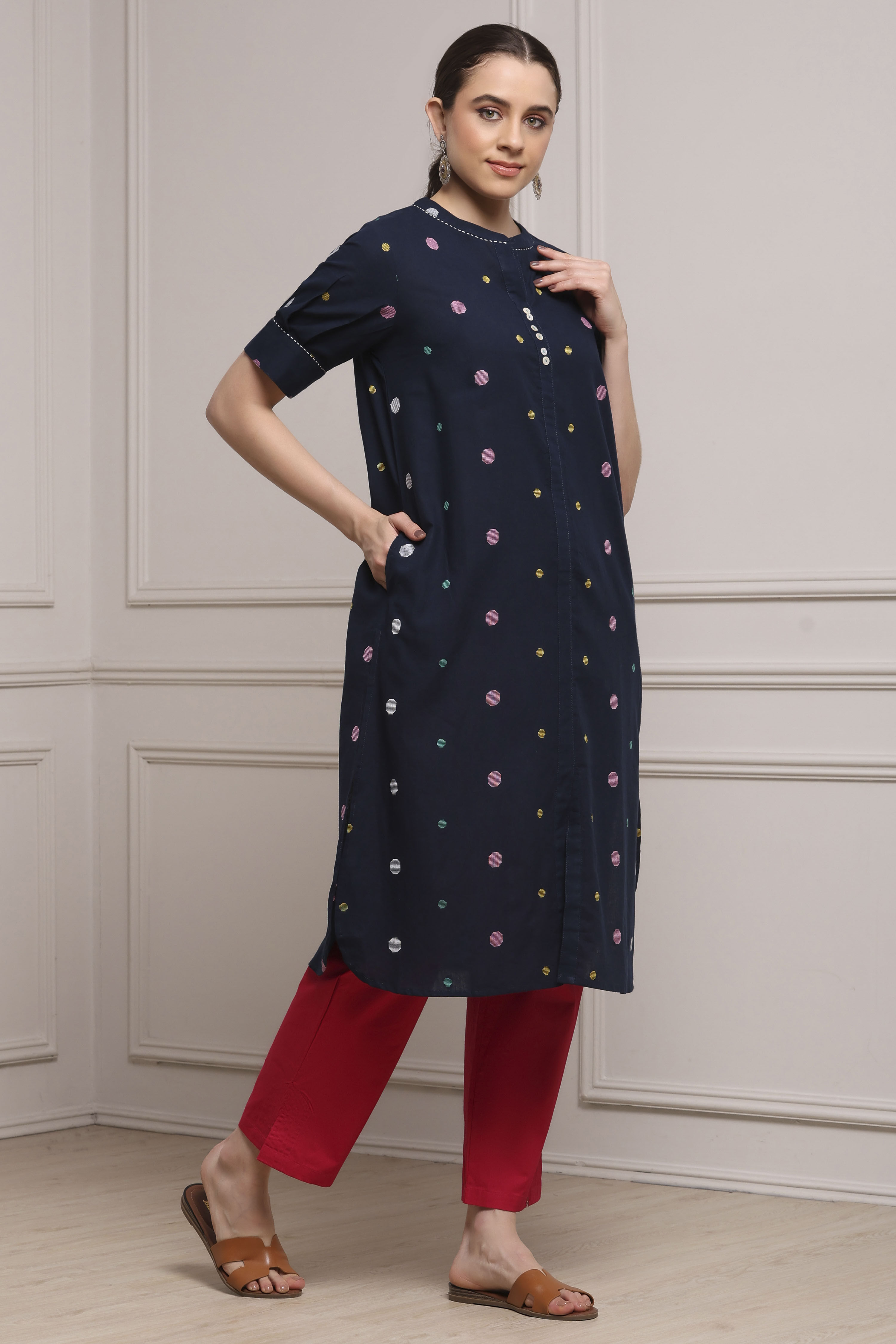 Navy Blue Cotton Printed Straight Kurta image number 4