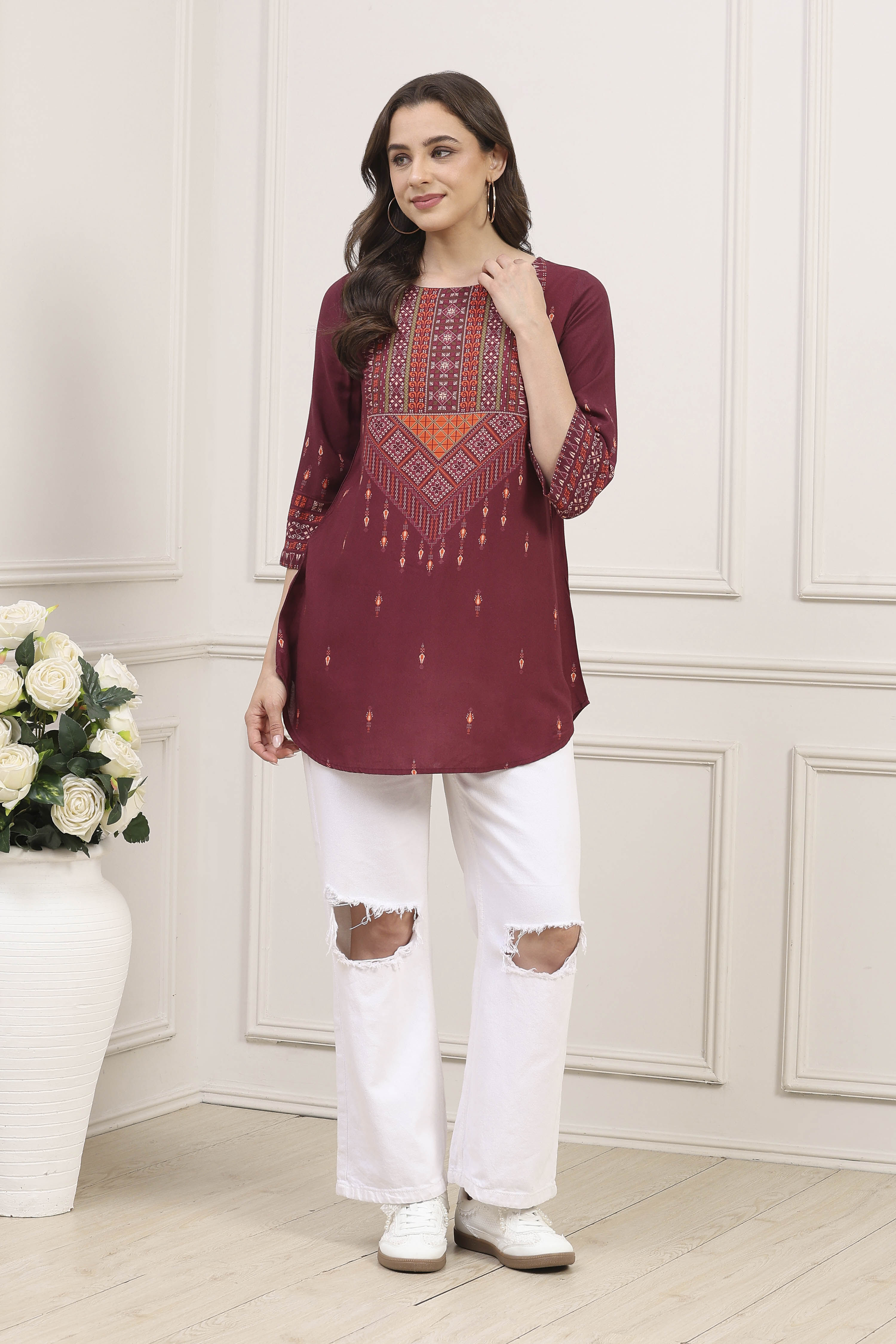 Green Maroon Rayon Printed Straight Kurti image number 7