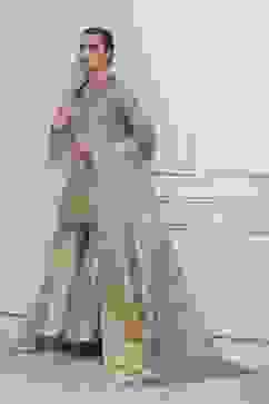 Gold-Toned Banarasi Tissue Printed Sharara Suit Set image number 0