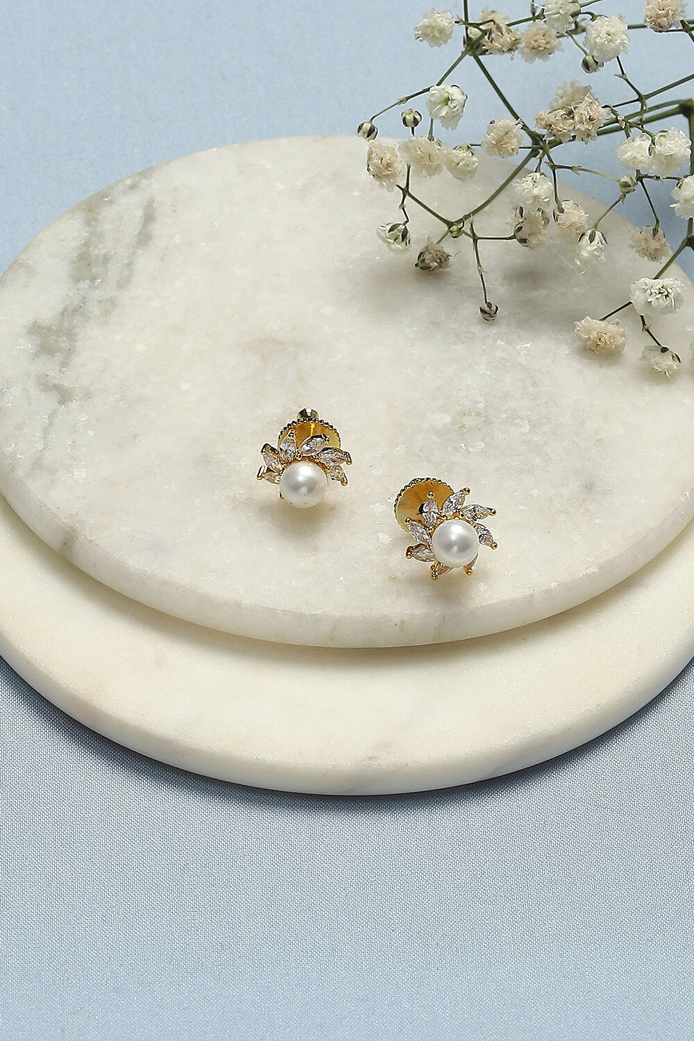 Gold Brass Earrings image number 0