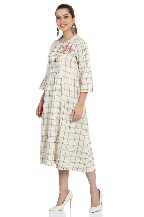 Off White A-Line Cotton Yarndyed Dress image number 1