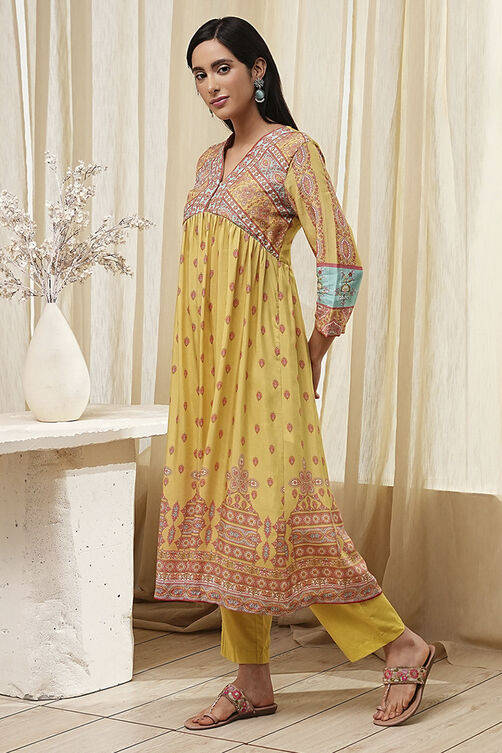 Green Modal Blend Gathered Printed Fusion Set image number 3