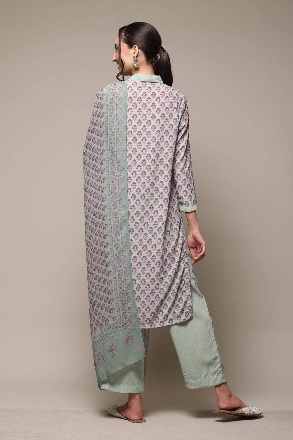 Fuschia Art Silk Straight Kurta Narrow Pants Suit Set image number 4