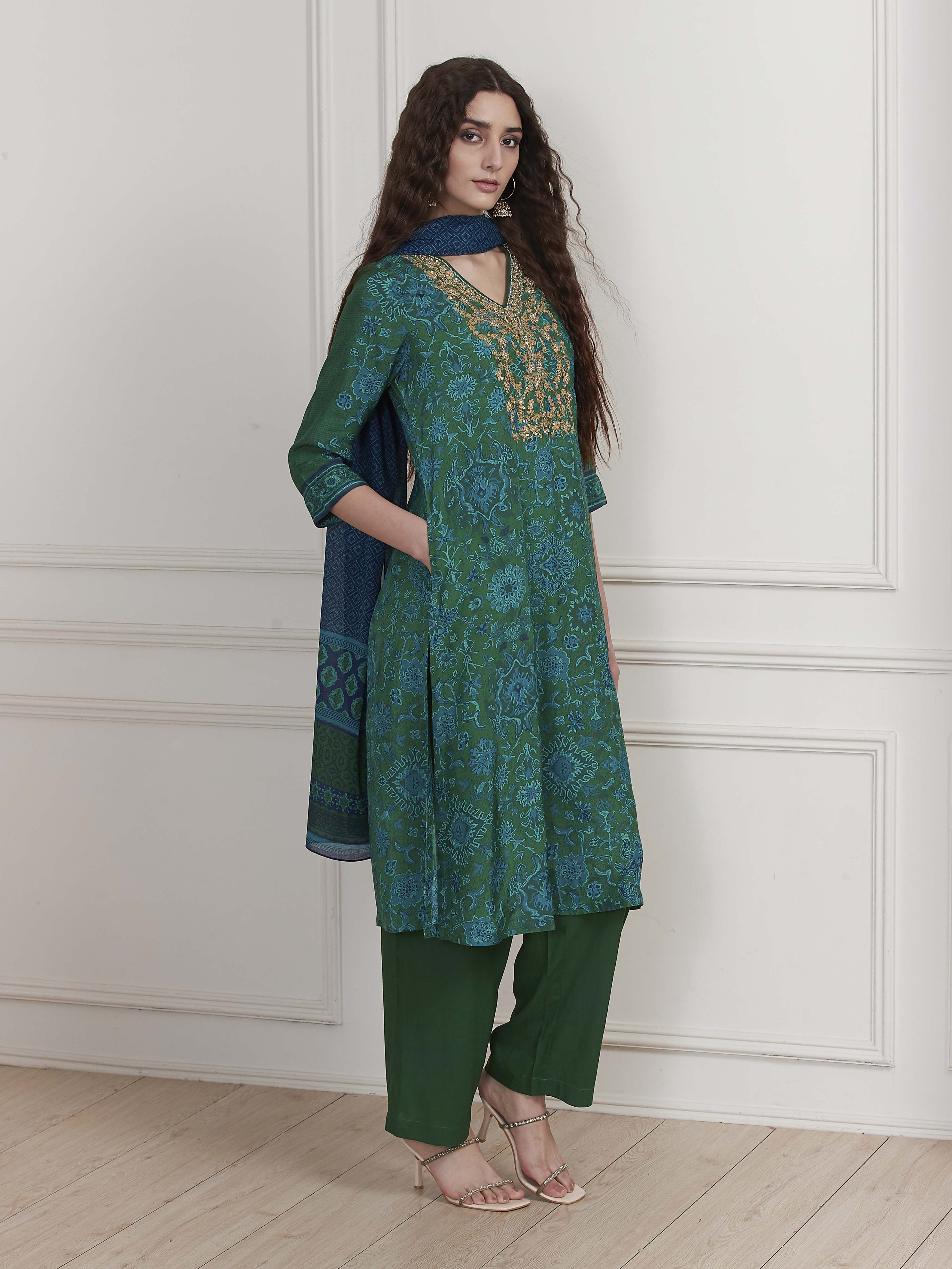 Green Modal Printed Straight Suit Set image number 5
