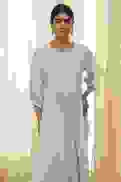 Aqua Solid Gathered Straight Kurta image number 6