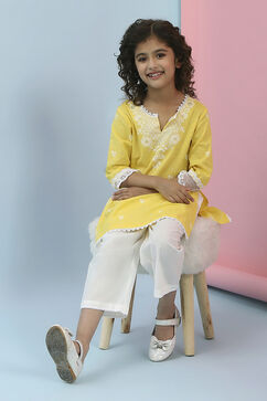 Yellow and White Cotton Printed Kurta Set image number 0