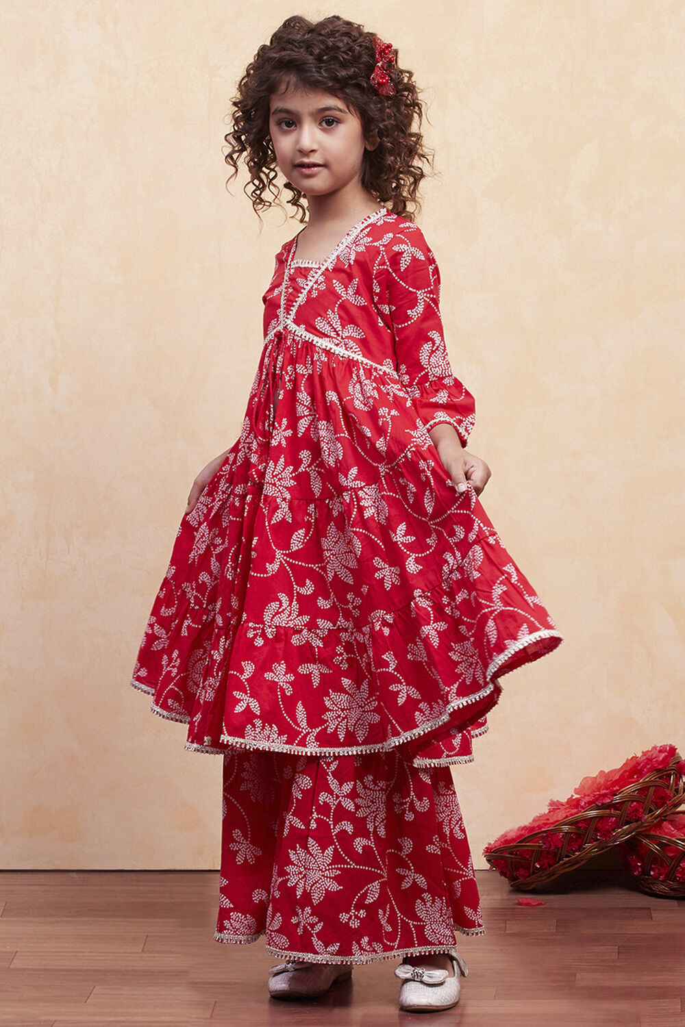 Red Cotton Printed Tiered Kurta Set image number 3