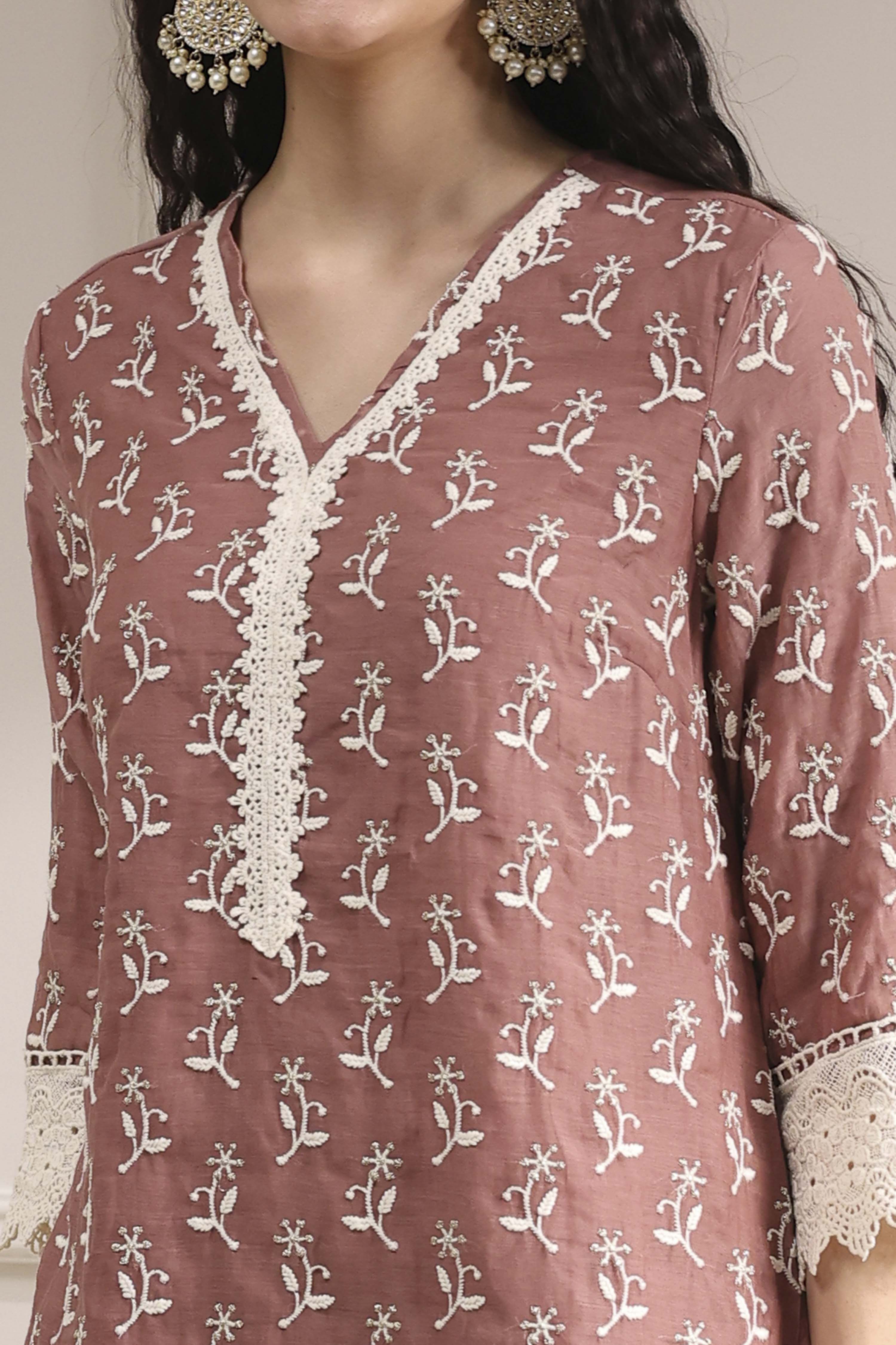 Sap Green Chanderi Straight Suit Set image number 1