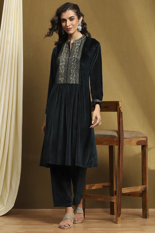 Navy Polyester Straight Suit Set image number 6