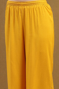 Yellow Printed Festive Straight Suit Set image number 2