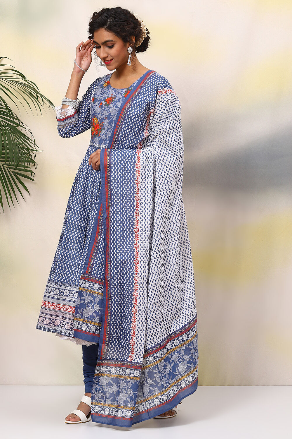 White And Pink Cotton Anarkali Kurta Churidar Suit Set image number 5