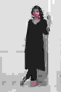 Black Solid Straight Kurta image number 0