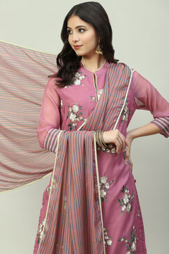 Mauve Straight Kurta Regular Pant Suit Set image number 7