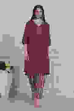 Purple Printed Straight Suit Set image number 6