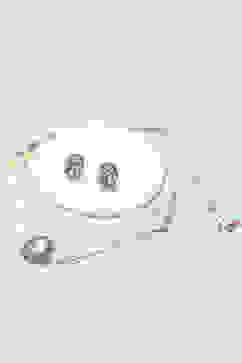 White Choker Festive Set image number 0