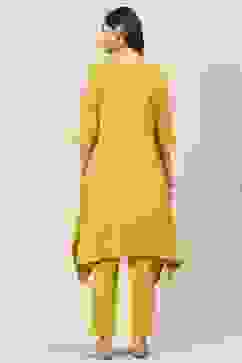 Yellow Solid Asymmetric Kurta Slim Pants Suit Set image number 4
