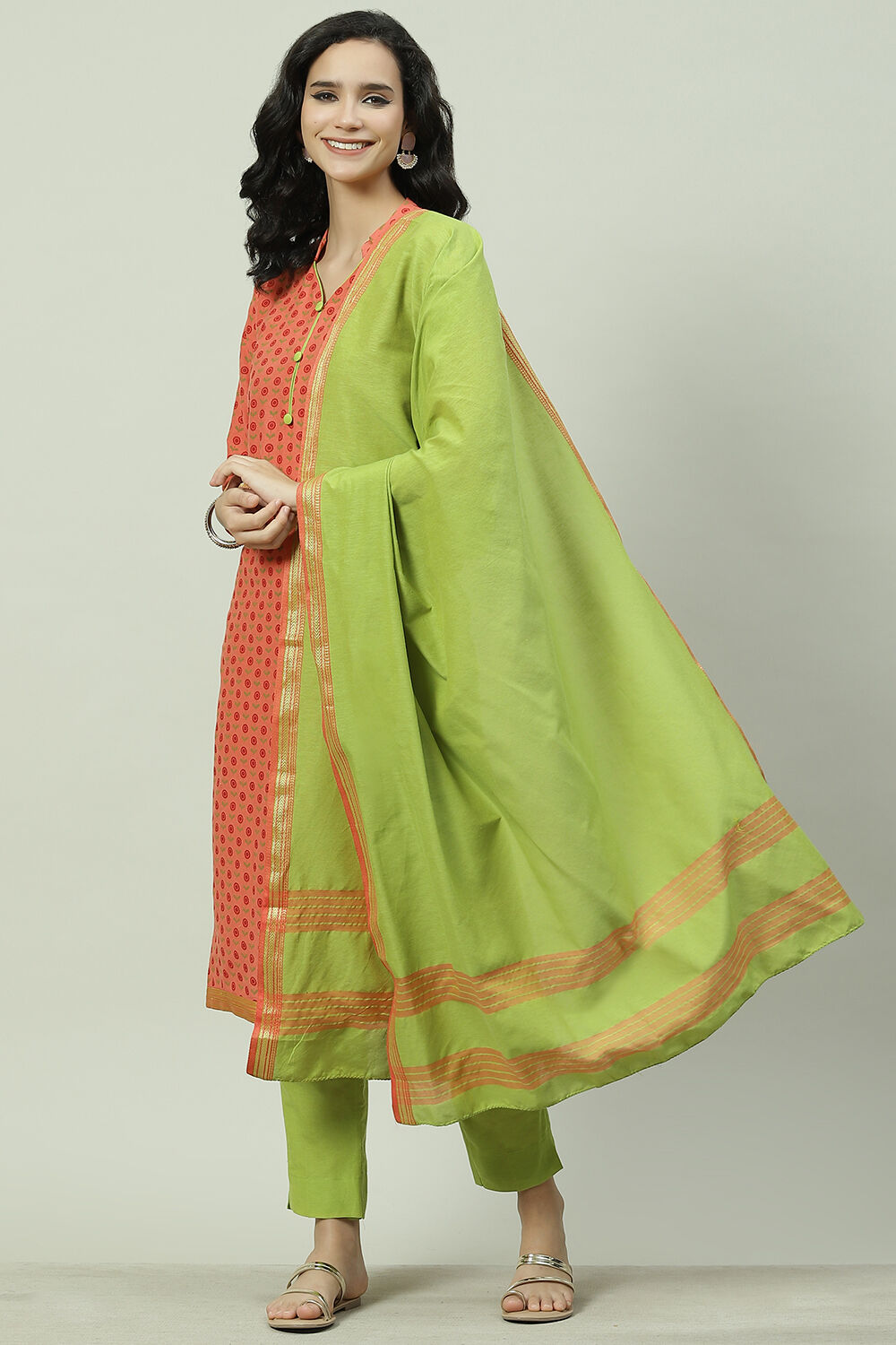 Pink Cotton Unstitched Suit Set image number 5