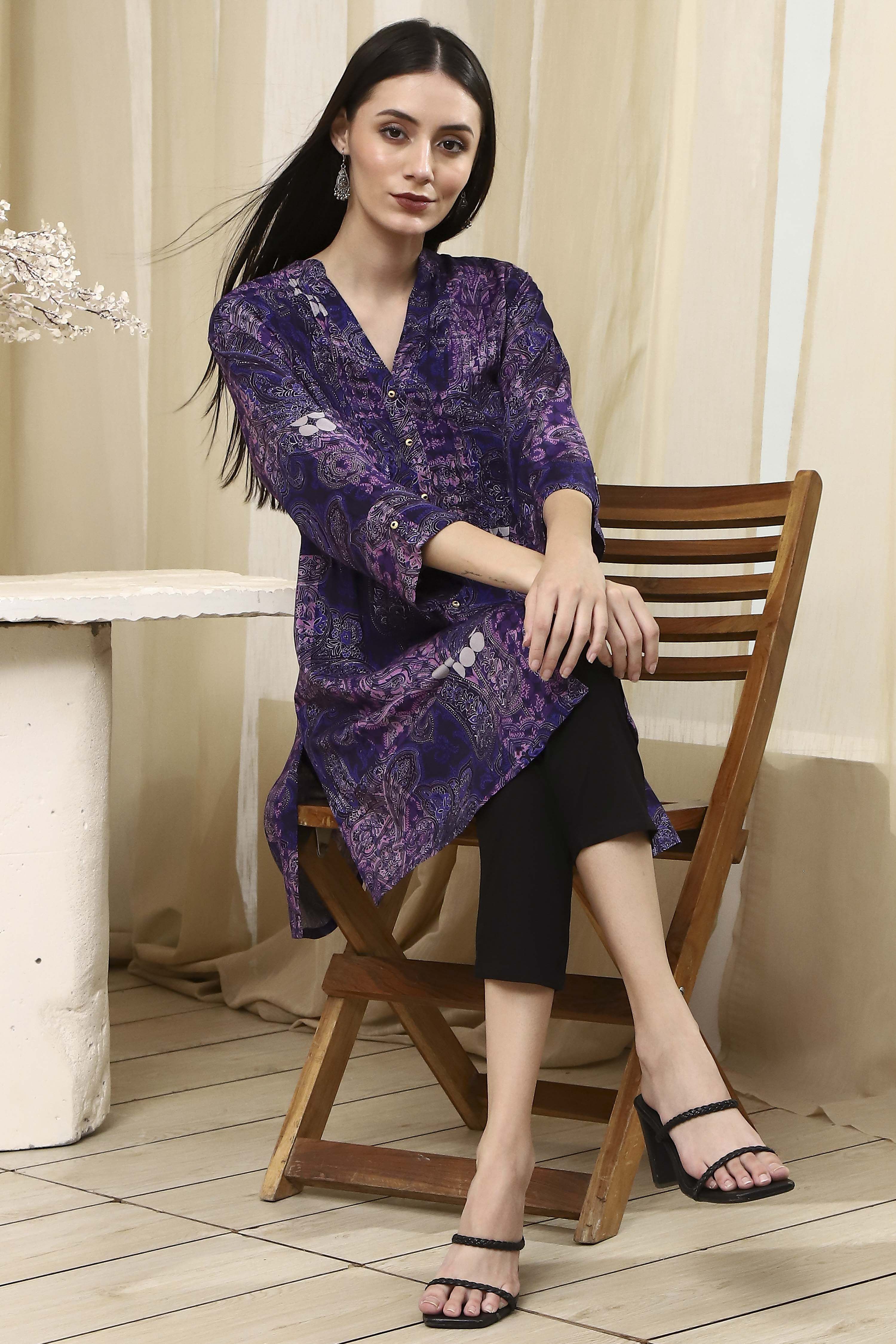 Indigo Blue Pleated Straight Short Kurta image number 0