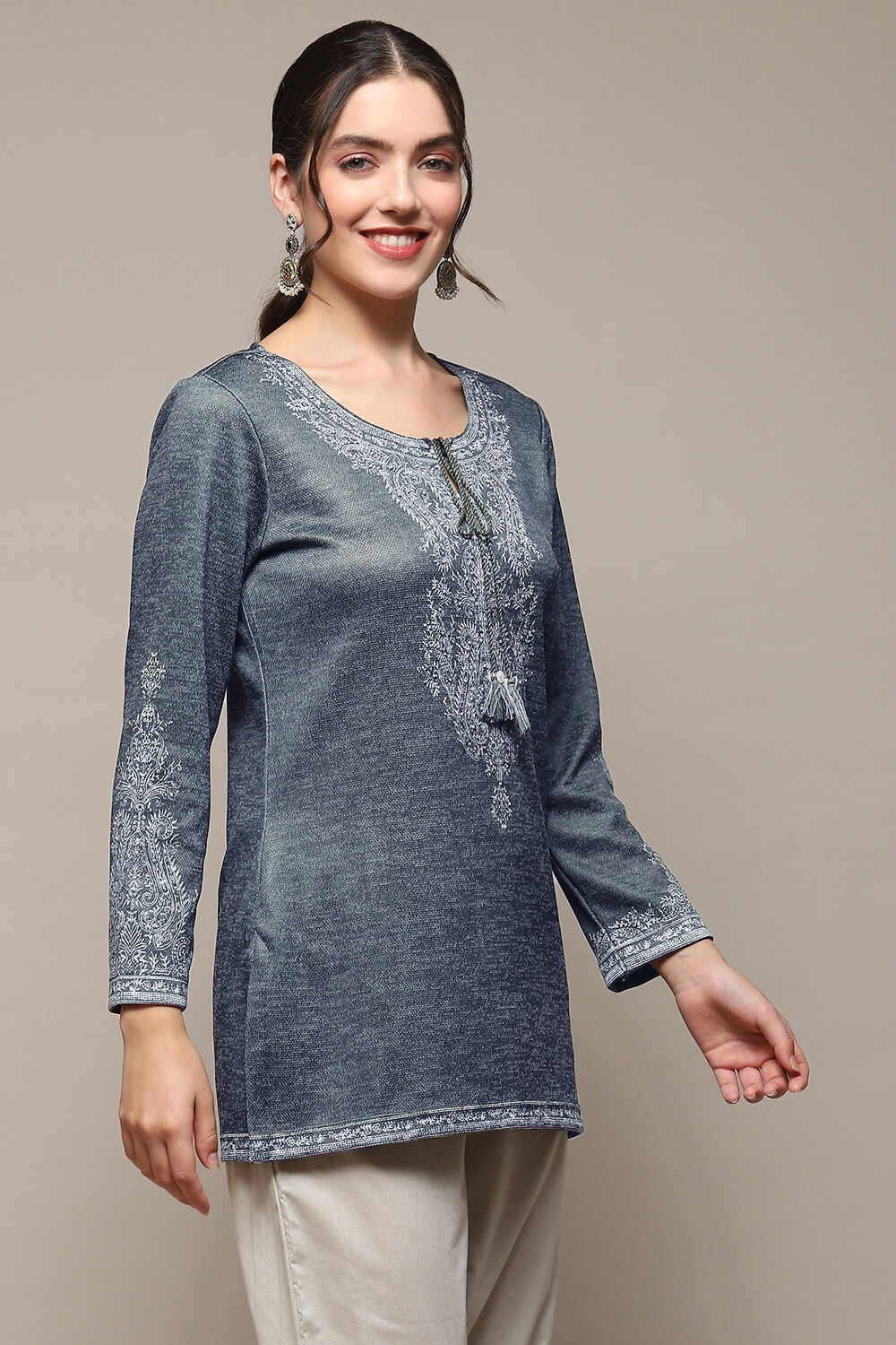 Green Cotton Blend Printed Straight Kurti image number 4