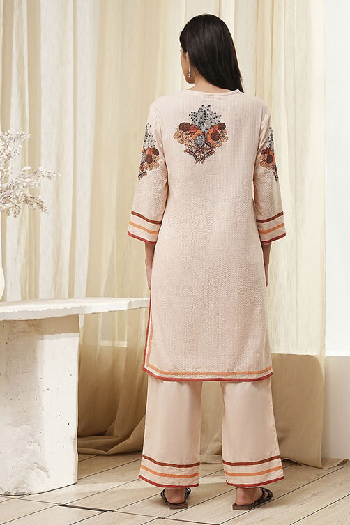 Peach-Toned Cotton Straight Suit Set image number 4