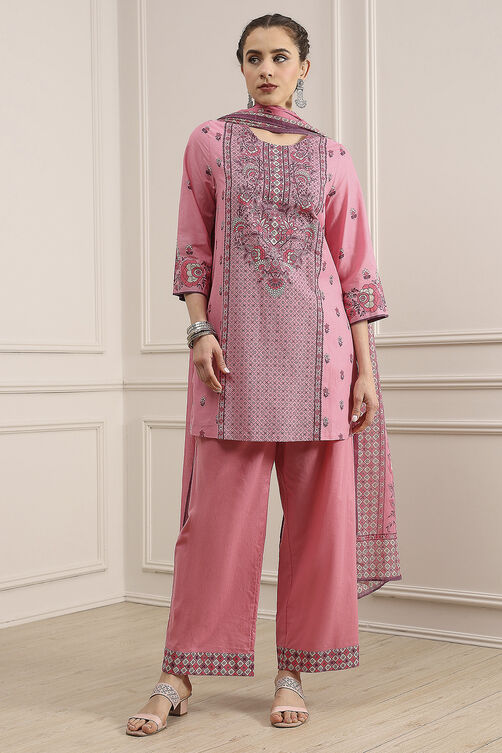 Light Pink Cotton Straight Printed Suit Set image number 6