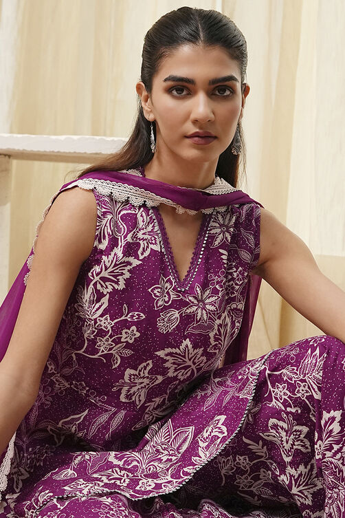 Green Cotton Floral Peplum Suit Set image number 7