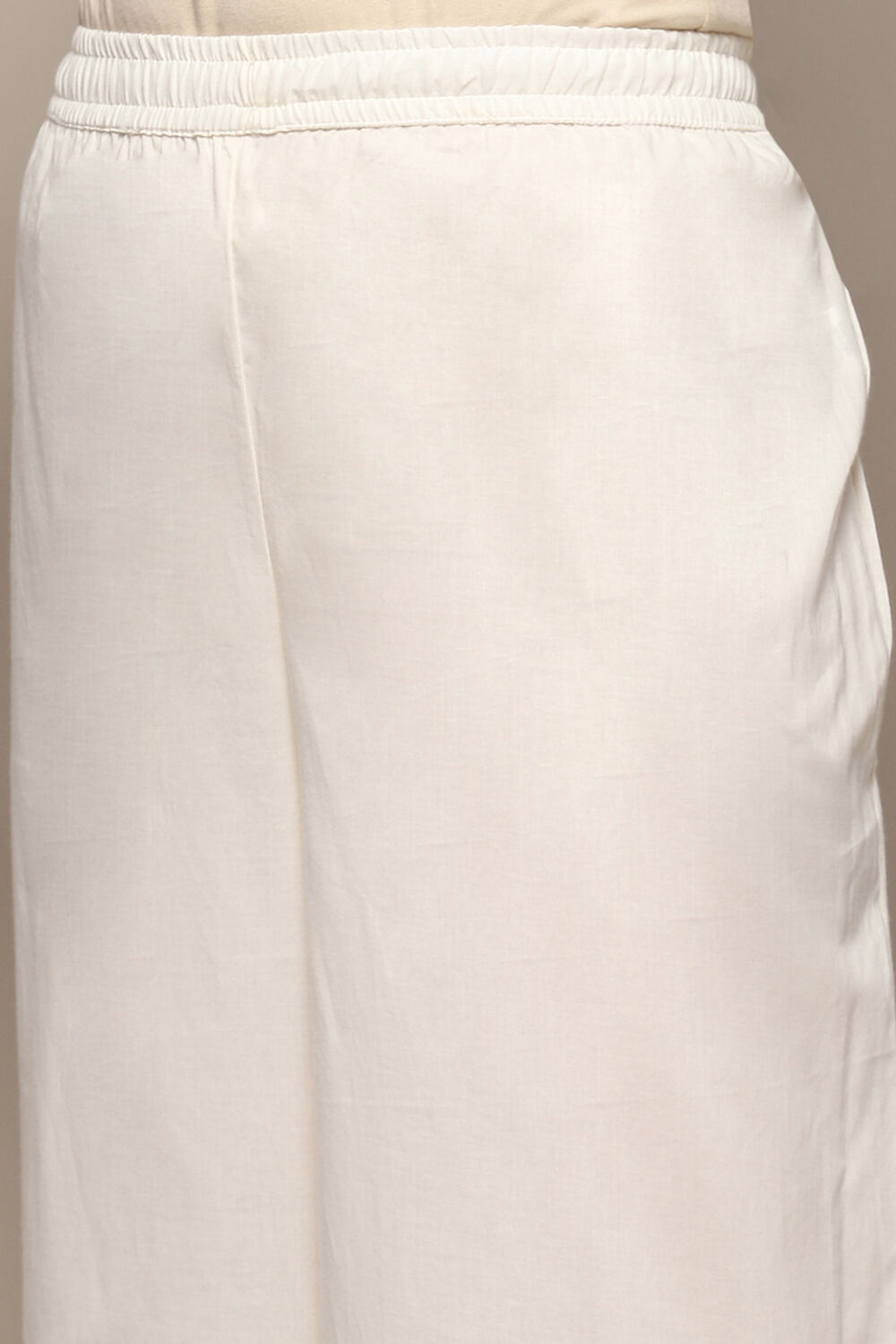 Maroon White Muslin Unstitched Suit set image number 3