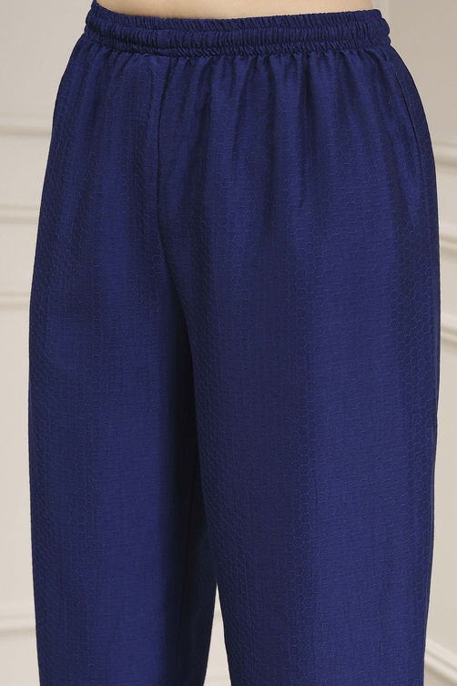 Indigo Blue Dyed Straight Kurta Set image number 2