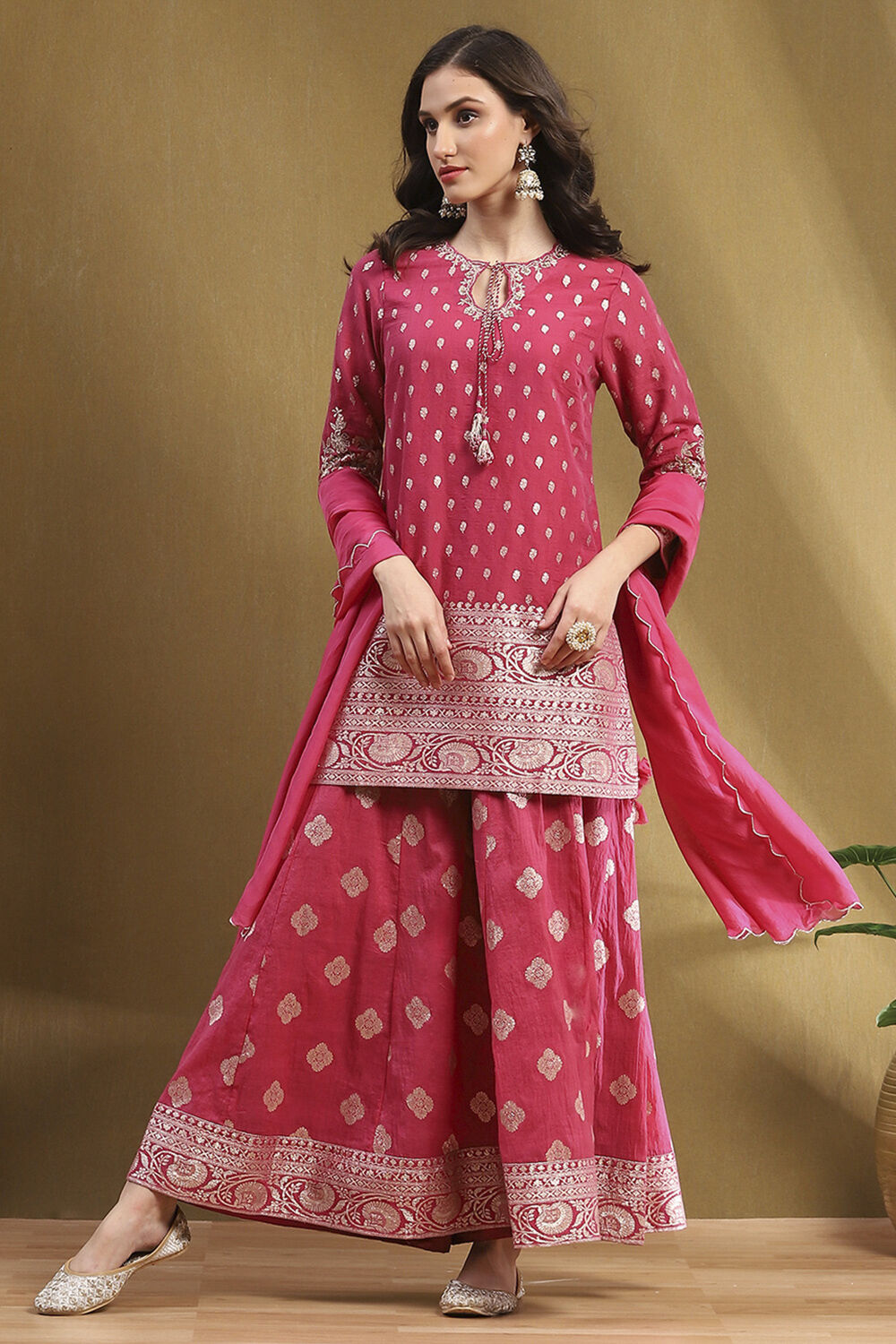 Pink Yarn Dyed Straight Suit Set image number 0