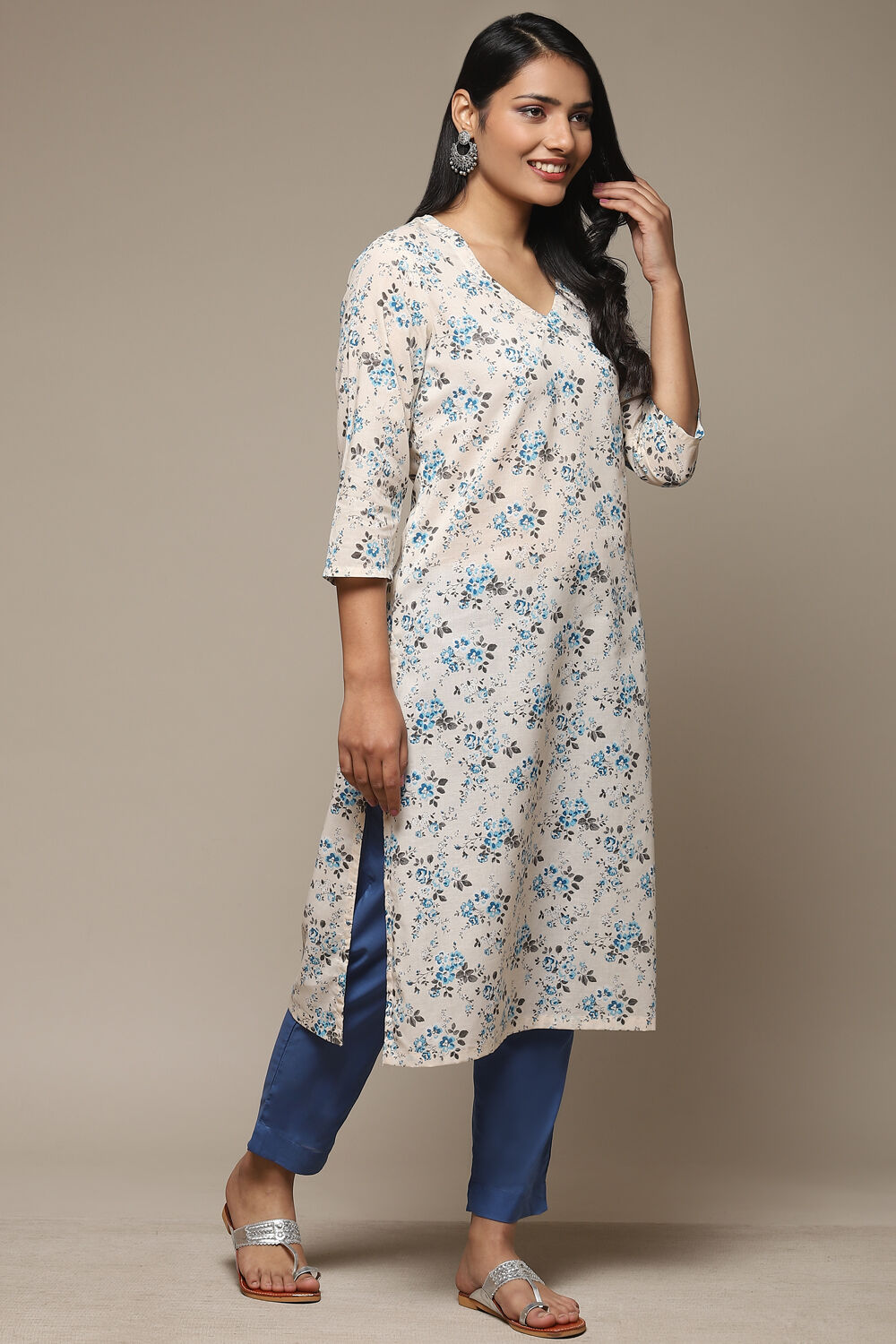 Cream Cotton A-Line Printed Kurta image number 3
