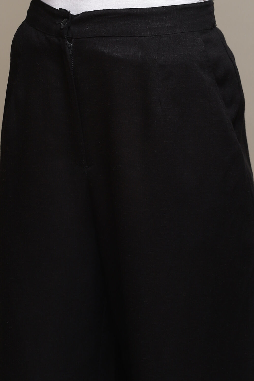 Off White Cotton Regular Pant image number 1