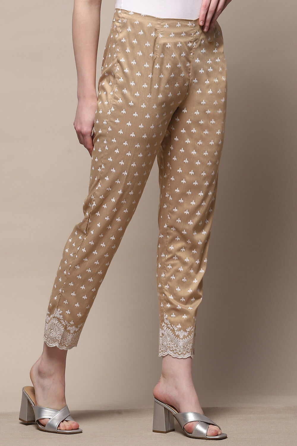 Gold Viscose Printed Narrow Pant image number 3