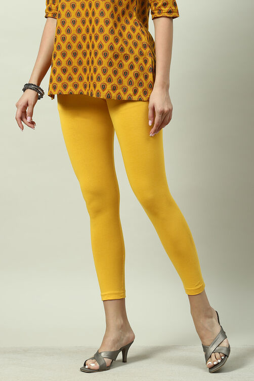 Off White Cotton Lycra Leggings image number 2