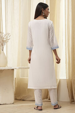 Off-White and Blue Cotton Straight Suit Set image number 4
