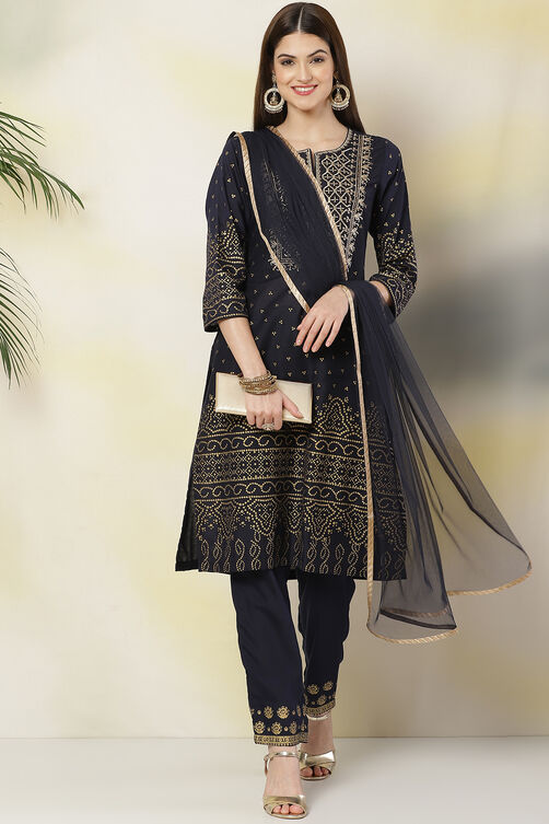 Maroon Art Silk Straight Kurta Pants Suit Set image number 0
