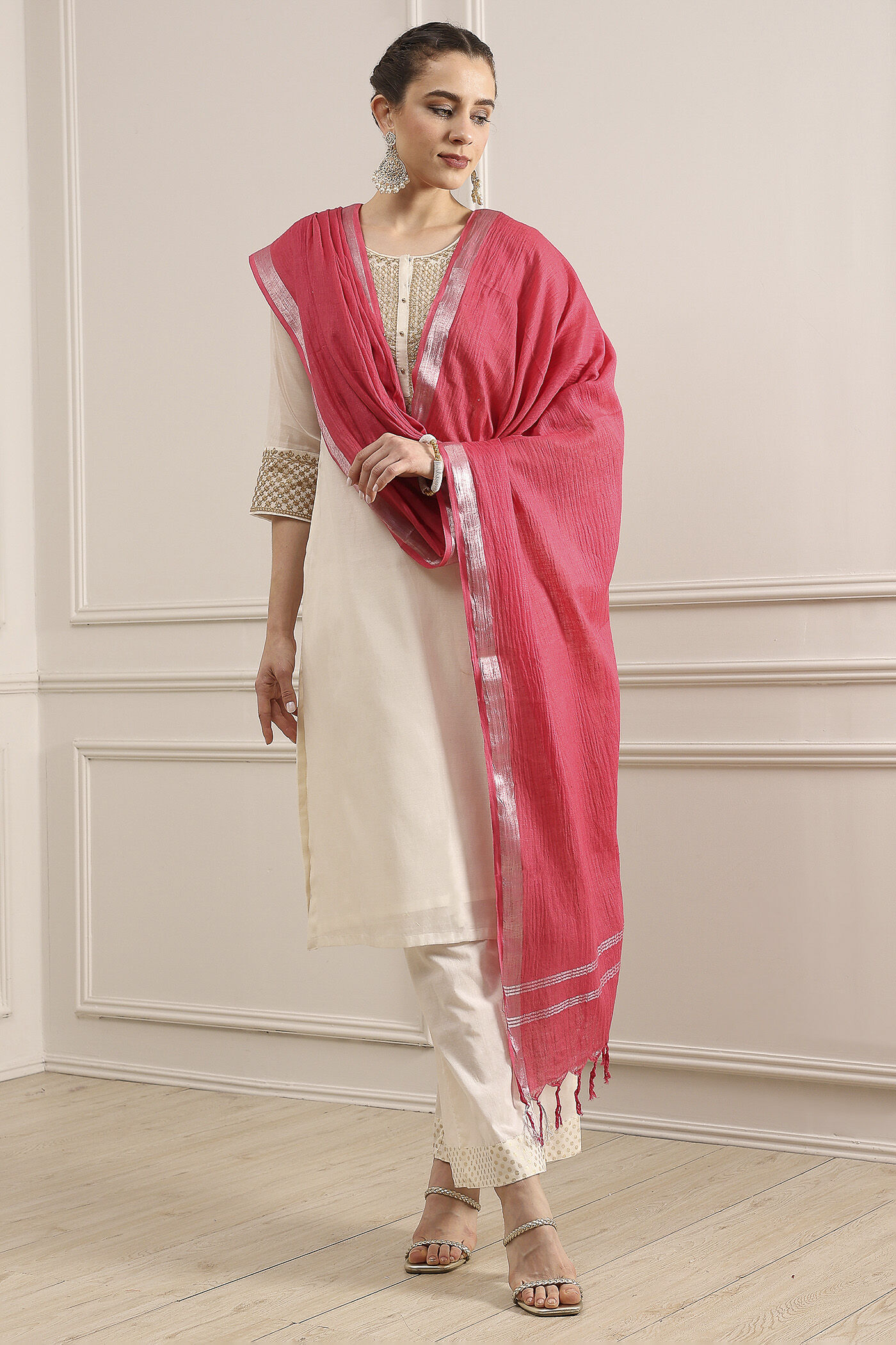 Pink Cotton Solid Dupatta image number 0
