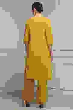 Yellow Cotton Solid Straight Suit Set image number 4