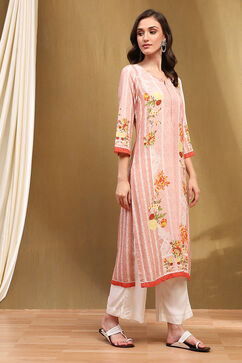 Misty Rose Floral Printed Regular Fit Straight Kurta image number 4