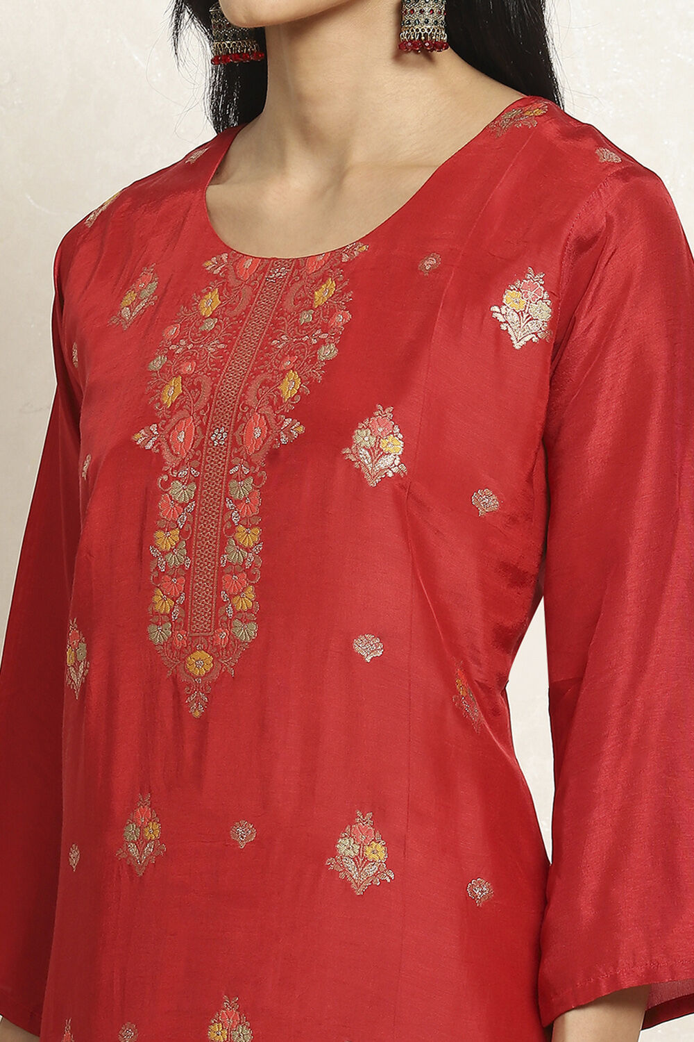 Red Viscose Silk Floral Woven Unstitched Suit Set image number 2