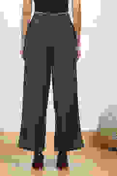 Olive Green Solid Stretchable Relaxed Fit Pants image number 5