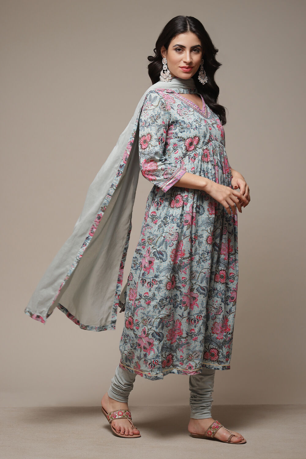 Dull Sea Blue Cotton Gathered Kurta Churidar Suit Set image number 4